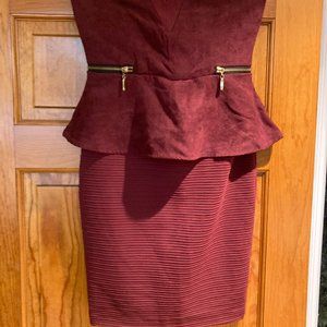 Peplum dress by Venus Gorgeous zippers & suede like material Size 6 Burgundy